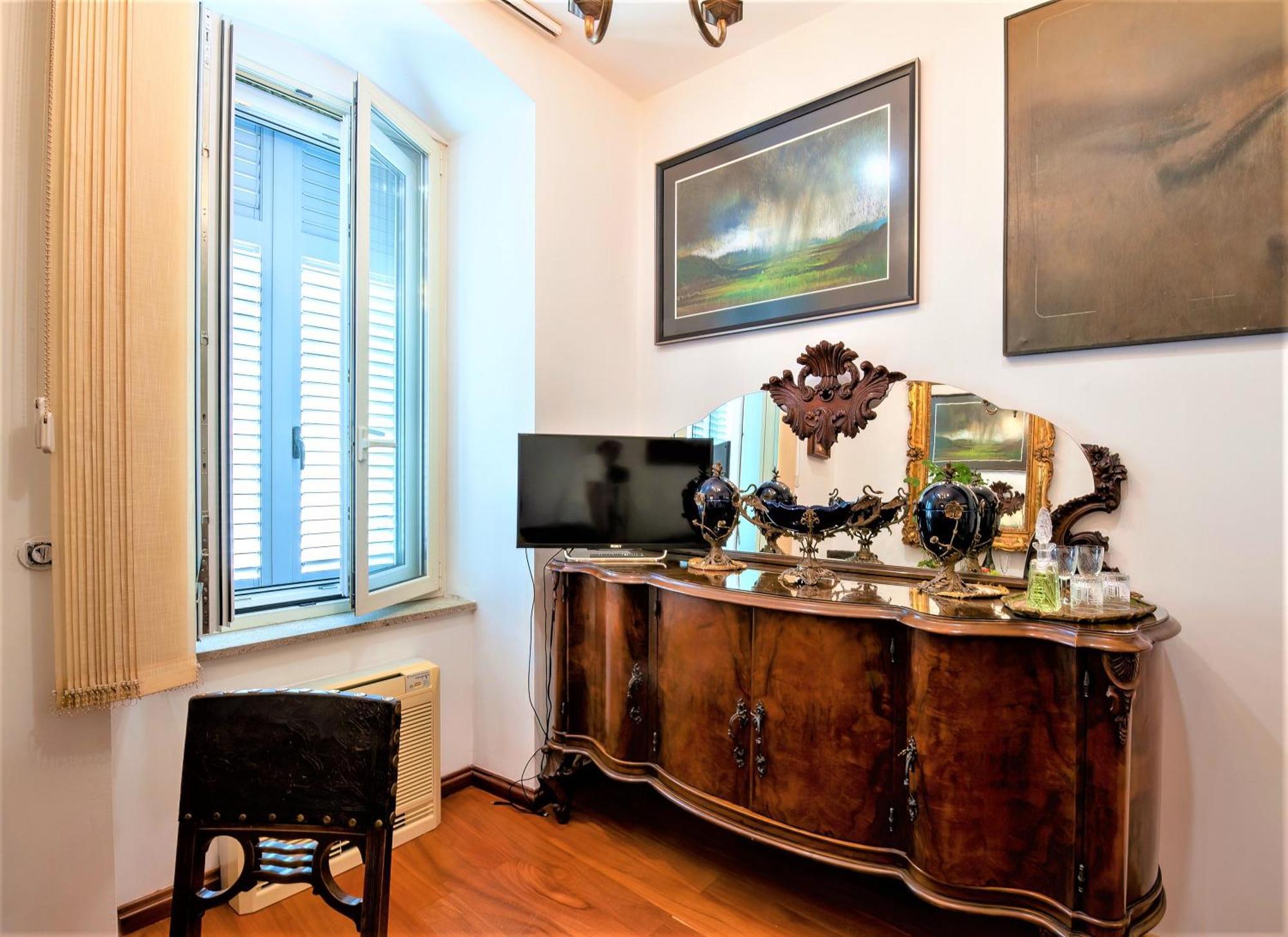 Royal Heritage In Center Apartment *